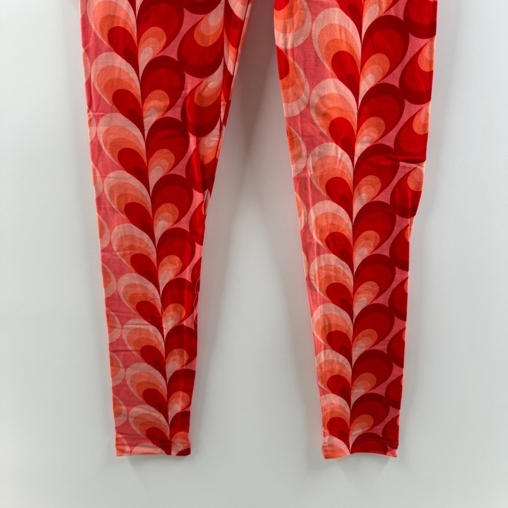 LuLaRoe One Size (OS) Leggings – Buttery Soft Stretchy Printed Leggings - Picture 4 of 5